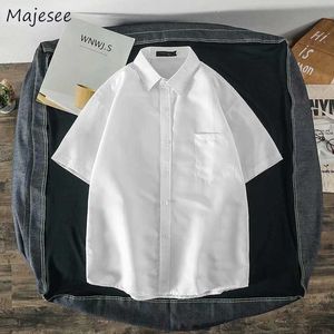 Men's Casual Shirts White Shirts Men Clothing Summer Minimalist All-match Japanese Gentlege M-5XL Dynamic Camisa Handsome Casual Kpop Ins Chic AA230503