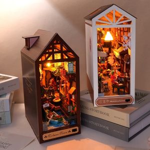 Doll House Acessórios Diy Wooden Book Nook Shelf Insert Kit de rua miniature Street After Rain Bookends Bookshelf Handmade Craft Aldults Gifts 230503