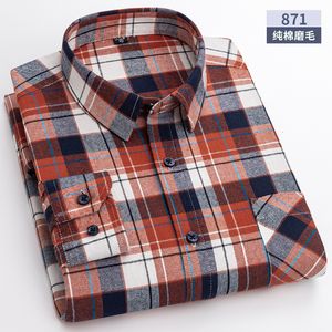 Mäns avslappnade skjortor Herrens varma skjortor för Autumn Winter Flanell Cotton Clothes Plaid Lång ärm Standard Fashion Daily Casual Shirts Dress 230504