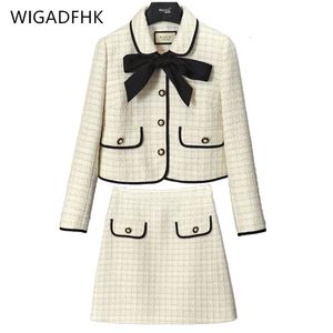 Zweiteiliges Kleid Hochwertiger kleiner duftender Tweed-Anzug Damen Herbst Westlicher Stil Fliege Kurze Jacke A-Linienrock Eleganter zweiteiliger Anzug 230504