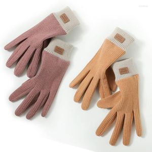 Fem fingrarhandskar Autumn Winter Warm Mantens för kvinnor med fleece -stickad pekskärm Söta studenter Utomhussport Sycling Cold Finger 61