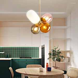 Lampadari Nordic Lustre Vetro colorato Loft Moderno Lampadario a LED Illuminazione Hanglamp Camera da letto Apparecchi a sospensione a soffitto