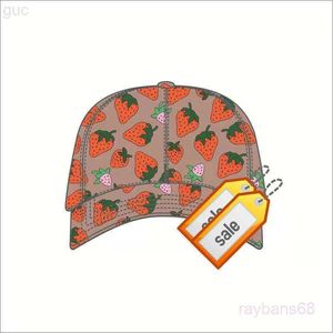 883323SS Quality Strawberry Baseball Caps Man's Cotton Cactus Classic Letter Ball Summer Women Sun Hatts Outdoor Justerable2