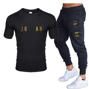 2023 Summer Mens Designer Treino Casual Sportswear Moda Masculina Terno Esportivo Basquete T-shirt calças Conjunto de Luxo Marca Roupas Fitness Mulher Top