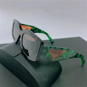 Green Gem Turquoise Glasses Sunglasses Designer Luxuja feminino Tortoisshell Square Shades Shades Geométrica HD Triangle Logo