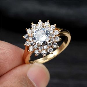 Bandringar Fashion Gold Silver Color Wedding Ring Female Luxury Crystal Flower Ring White Zircon Big Round Stone Engagement Rings for Women
