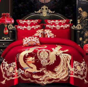 Set di biancheria da letto 4 pezzi di lusso Loong Phoenix stile cinese ricamo rosso copripiumino lenzuolo cotone set da sposa tessili per la casa