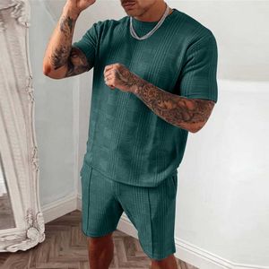 Erkekler Günlük Gömlekler Erkek Takaslar Kısa Kollu Mürettebat Boyun Tshirts ve Şort Setleri Moda Ekose Baskı İki Parça Kıyafet Sokak Giyim Erkek Giyim J230503
