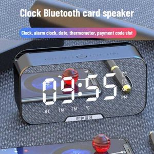 Tragbare Lautsprecher Drahtloser Bluetooth-Lautsprecher mit FM-Radio Mini tragbarer Kartenspiegel Alarmton Duale Weckereinstellungen für alle Telefone