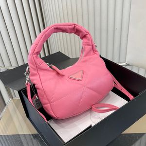 Damskie puffer hobo pod pachami torbami ramion trójkąt stały kolor lekki prawdziwy pasek Letaher Crossbody torebki różowe białe czarne sakoche na zewnątrz 20x12cm