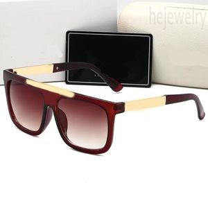 Trendy Polarized Designer Sun Glasses Luxury Sunglasses Protection Protection Sonnenbrille portátil Glasses de tamanho de tamanho de tamanho masculino PJ059 B23