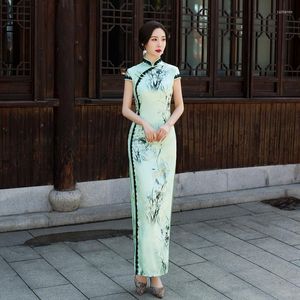 Etnisk kläder kinesisk traditionell klänning cheongsam qipao kvinnor flickor kväll bröllop mode vintage retro lotus tryck satin kort parti