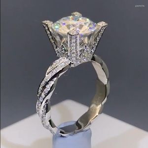 Cluster Rings 18K White Gold Women Ring Moissanite Diamonds 1 2 3 45 Ct W Interweave Luxurious Flash Wedding Party Engagement Anniversary