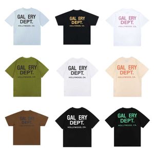 Tasarımcı T Shirt Galerileri Konutları Gömlek Yaz Lüks Giyim Moda Günlük Spor Erkekler ve Kadınlar Kısa Kollu T-Shirt Siyah Beyaz Kırmızı Kahverengi Koleksiyon