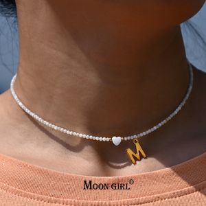 Colares de pingentes de aço inoxidável colar de coração inicial para mulheres contas de casca natural letra Carta jóias de moda boho streetwear