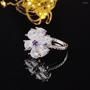 Wedding Rings Selling Luxury Pear Petals Silver Color Designer Engagement Ring For Women Lady Anniversary Gift Jewelry Wholesale R5063b
