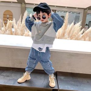 Set di abbigliamento 2-8 anni Neonati Set di abbigliamento moda Primavera Autunno Bambini Denim Stile coreano Completo per bambini Set di due pezzi Toppant 230505