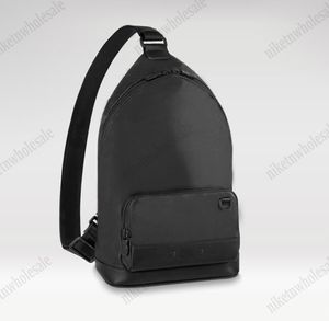 Designer Racer Discovery CrossBody bag Embossed Monograms Shadow Leather Sports Bags Travel Bag Luxurys Satchels laptop bag M46107