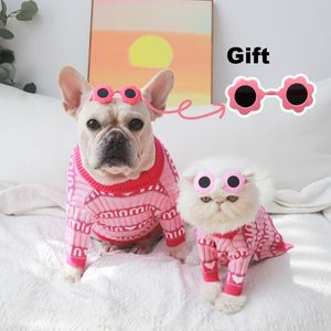 Óculos de sol rosa inverno roupas para cães de estimação quente algodão camisola do cão enviar óculos de sol para filhote de cachorro pequeno médio cães moletom chihuahua yorkshire