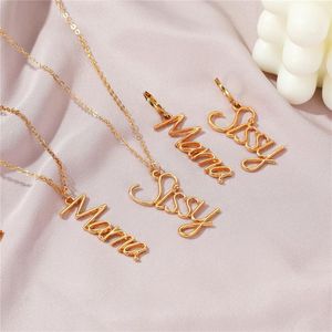 Halsband örhängen Set English Letter Charm Ear Rings for Women Clavicular Short Pendants Chain Mother Lovers flickvän Choker Jewellery