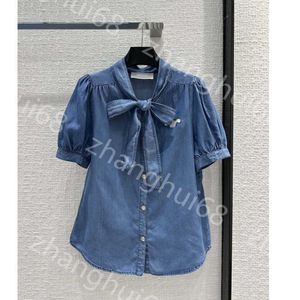 23SS Designer Designer Abbigliamento ad alta camicetta per lette da donna Temperamento Streamer con filo con papilla manica a bolle ricamato a logo ricamato in denim camicia di alta qualità da donna vestiti A1