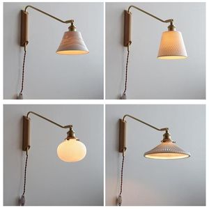 ウォールランプノルディックモダンなレッドミラーベッドルーム寮の部屋の装飾Antler Sconce Switch Glass Sconces