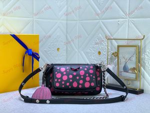 New Rose Red Spotted Cross Body Bag Embossed 2 Piece Set Messenger Wallet Designer Chain Bag Smartphone Bags Luxury Pumpkin Tassel Pendant