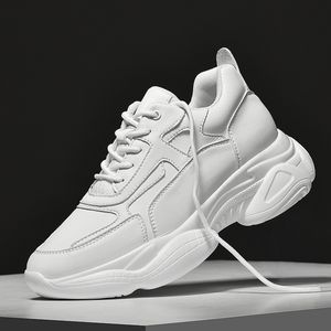 Klädskor män osynlig höjd ökar sneakers tjock sula bekväma 6 8 cm hiss casual mode man pappa storlek 36 44 230504