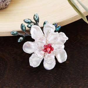 Броши Tdqueen Baroque Pearl Flower Women Женщины корсаж брошер антикварные серебристые металлические шарф шарф свадебные аксессуары