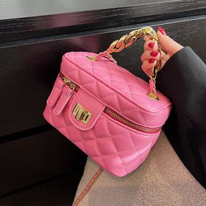 Mini Sling Çanta Kadın Kutusu Deri Crossbody Çanta Zincir Tutamak Kadınları Moda Kawaii Tote Marka Omuz Çantası Çanta Çantaları