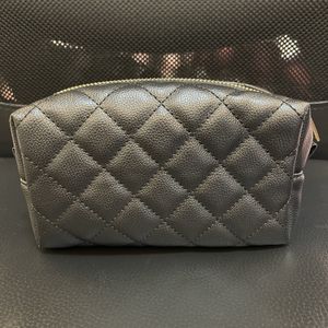 NEW makeup storage tote bag insert soft diamond Classic quilted black cosmetic case