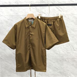 23SS USAプラスサイズのティービーチシャツの群れロゴメンファッションサマーストリートウェアTシャツ短袖ナイロンTシャツショーツセットトラックスーツトランク