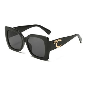 Designer-Sonnenbrille für Damen, Sonnenbrille, Luxus-UV-Schutzbrille, Senior-Brille für Damen, Brillengestell, Vintage-Sonnenbrille aus Metall, gut 2023