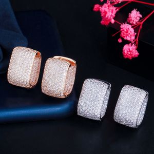 Hoop Huggie cwwzircons dwustronne mikro utwardzone sześcienne cyrkonia biały złoto kolor CZ Stone prostokątne kolczyki do damskiej biżuterii CZ910 230506