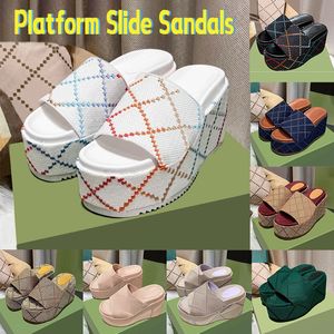 2023 Sandals Designer Sandals Nuovo Stile Slifori cursori Womens Fashi