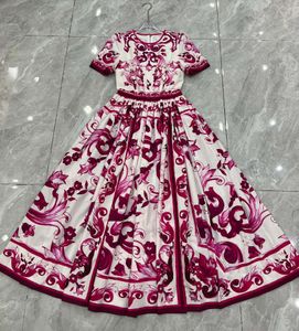 Projektantka damska sukienka wiosna/lato 2023 Modna i biała porcelanowa nadruk długie sukienki Sym Szczupła sukienka z krótkim rękawem