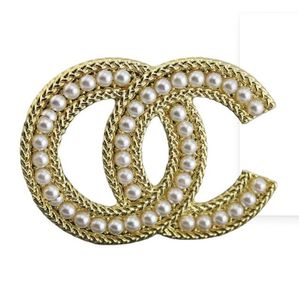 Luxury Fashion Pearls Crystal Brooches Designer Brand Letter Broach Jewelry For Women Jewlery Party Gift 20style