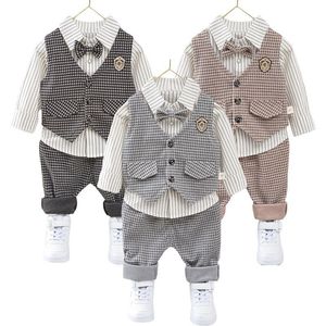 Family Matching Outfits Children Kids Gentleman Clothing Suit Birthday Wedding Party Elegant Set Baby Boy Casual Wear Striped Shirt Vest Pants Costume 230506