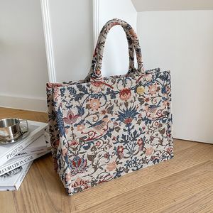 Evening Bags Large Capacity Tote Luxury Designer Handbags For Women Brand Jacquard Embroidery Canvas Shoulder Big Shopper 230505