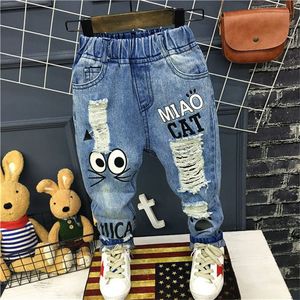 Dżinsowe dziewczęta wiosna jesień dzieci spodnie 1 7yrs Baby Boys Casual Hole Pants Cartoon Cat Kids 230506