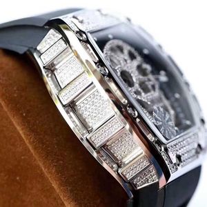 Aktiv Tourbilloninlaid Diamond Hollow Leisure stor urtavla automatisk rörelse inhemsk klocka Full diamantskalle klockmaskin