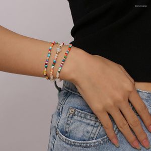 Strand Beach Style Trendy Ladies Handmade Beaded Multicolor Glass Beads Interval White Imitazione Pearl Bracciali multistrato per le donne