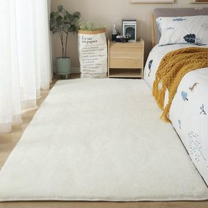 Tapetes de estilos nórdicos para sala de estar para crianças cama de cama de piso de cabeceira de cabeceira decoração de casa de lã de lã de coral