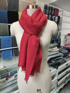 Halsdukar nepalesisk kashmir ull halsduk sjal pashmina röd tunn typ fin och varm gjord i nepal