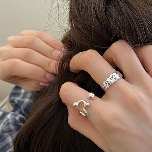 promessa anéis exclusivos anéis de engajamento anéis de casal 2023 novo design de nicho Sterling prateado geométrico geométrico feminino Insulte o índice de moda de estudante correspondência 02