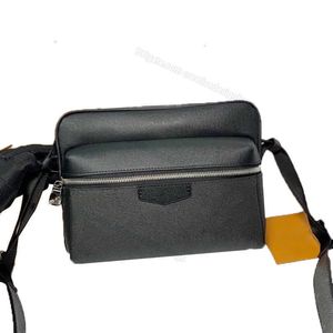 10A L Bag Classic Messenger Bags Designer Traver Document Document High Canvas Silver Zipper Металлические детали внутри и снаружи Patch Pocket Outdoor L075