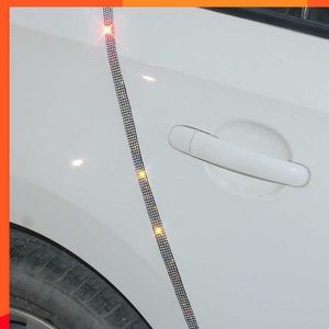 Protetor de borda de porta de carro de luxo luxuoso adesivo tira filme anti colisão borda guarda protetor de risco acessórios do carro para meninas