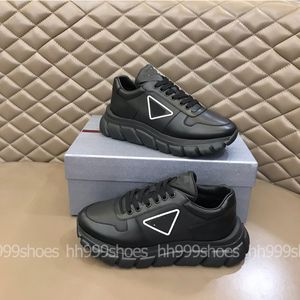 Black PRAes Men's Classic Casual Sports Shoes New Lightweight Outsole The First Layer of Cowhide Splicing Waterproof Fabric Breathable Sheep Shoe Body Brand Logo