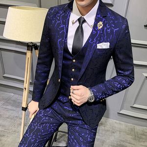 Erkek Suit Blazers Lüks Erkekler Takım Setleri Son Ceket Pantolon Yelek Tasarım Elbise Takım Floral İnce Erkekler Damat Smokin Takım Kraliyet Mavi Bordo Erkekler Takımlar 230506