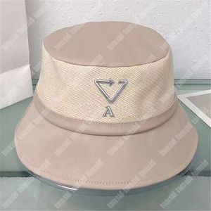 Summer Mens Fashion Bucklet Hat Patchwork Straw Beach Hat Designer Bucket Hats For Woman Vacation Casual Flat Fitted Sun Hat